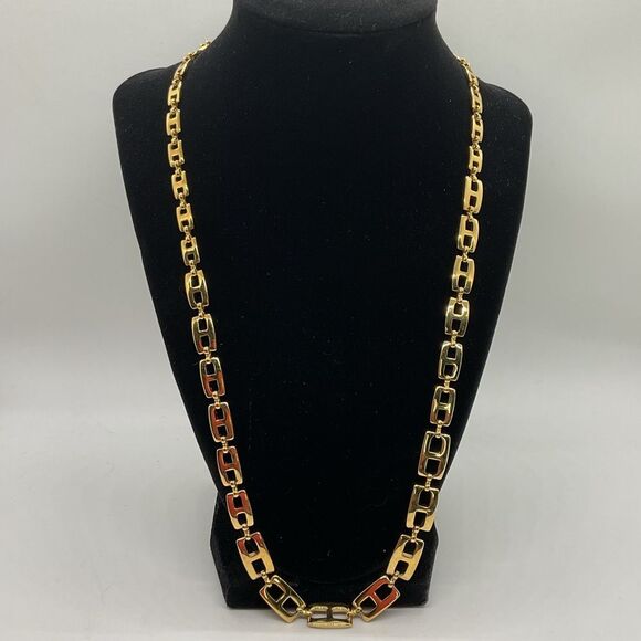 Napier Elegant Gold Toned Chain Necklace - Picture 1 of 4